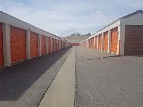Public Storage photo 3