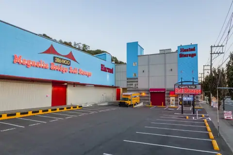 Magnolia Bridge Self Storage in Seattle, WA