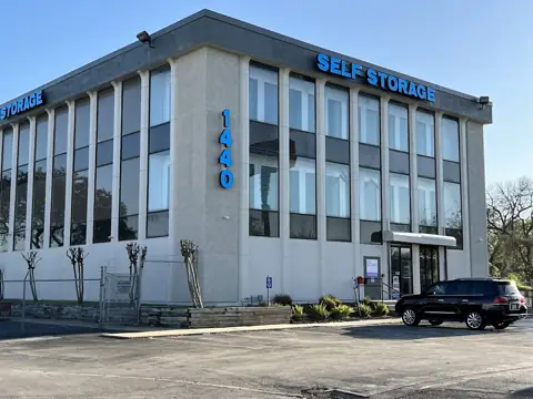 North Loop Self Storage photo 3