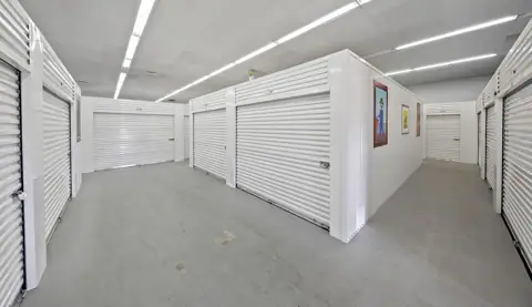 Morningstar Storage photo 2
