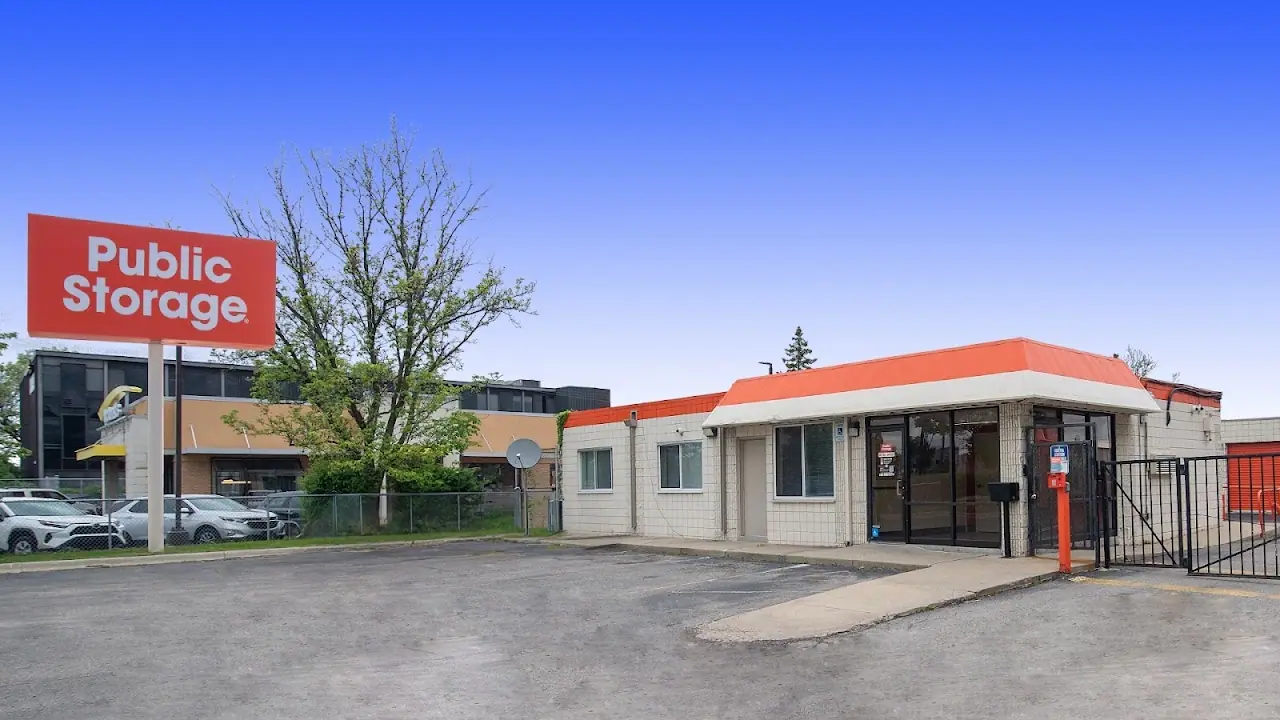 Public Storage, RV storage in Oak Park