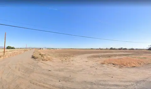 East Earll Storage photo 3
