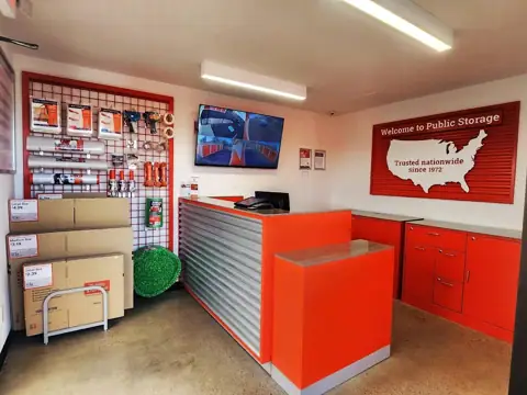 Public Storage photo 3