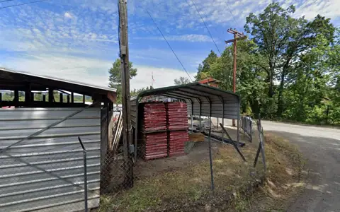 Rick's Cottage Grove Store-Lck photo 2