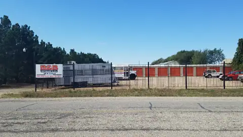B & B Self Storage & Rv's in Lubbock, TX