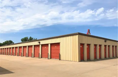 Big Red Self Storage photo 2