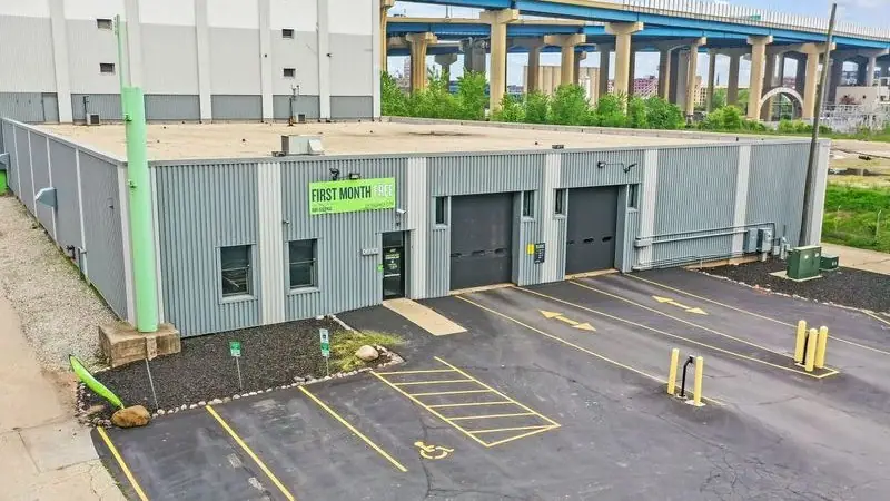 Extra Space Storage, RV storage in Milwaukee