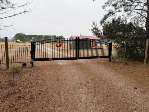Pauley Swamp RV and Boat Storage photo 2