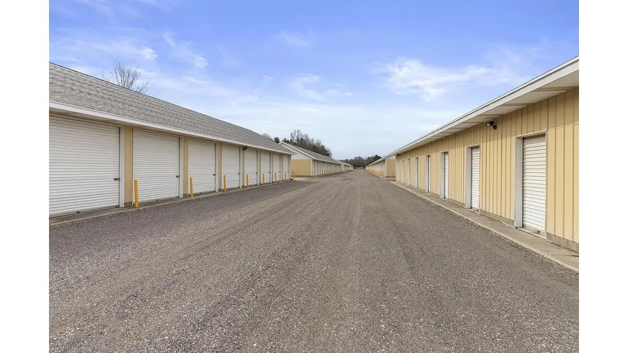 Prestige Storage – Muskegon (Apple Avenue), RV storage in Muskegon