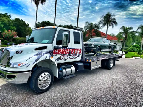 Crockett's Towing in San Antonio, FL
