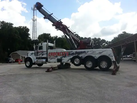 Crockett's Towing photo 2