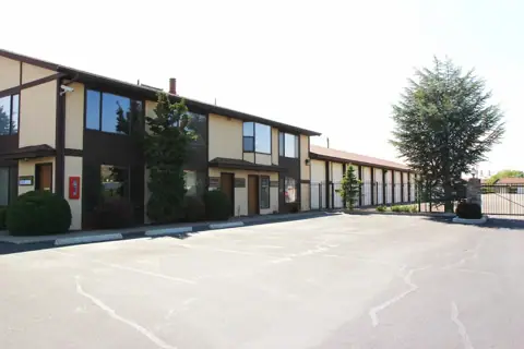 Schumacher Storage photo 3