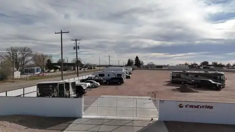 Git Sum Boat and RV Storage, Etc. photo 3