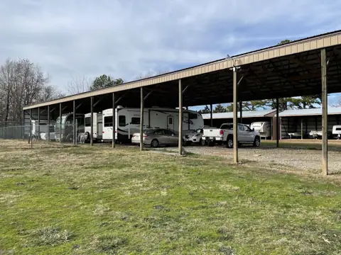 Russell Lane Storage photo 2
