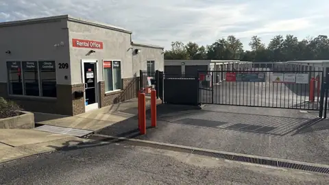 Public Storage photo 2
