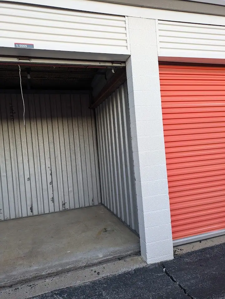 Public Storage, RV storage in Warren