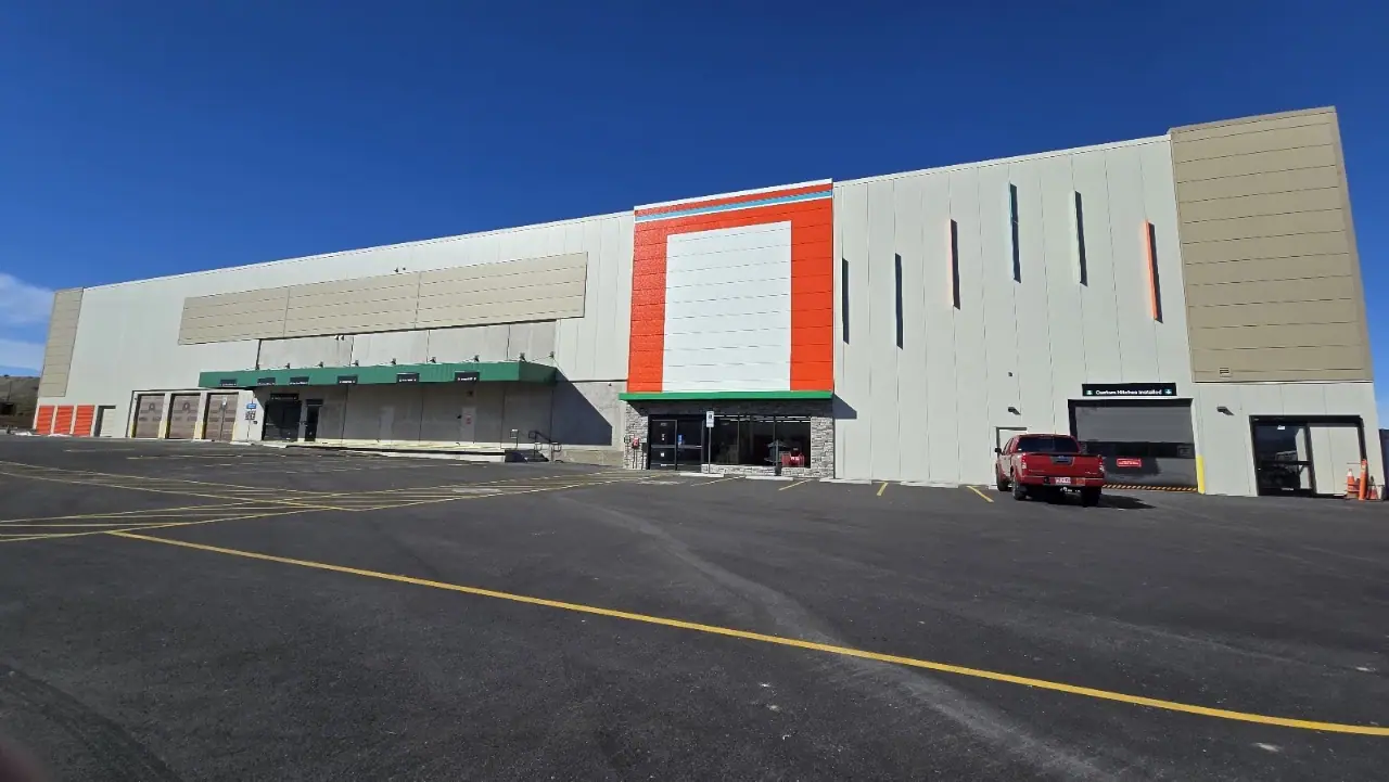 Self-Storage at U-Haul, RV storage in Green Valley