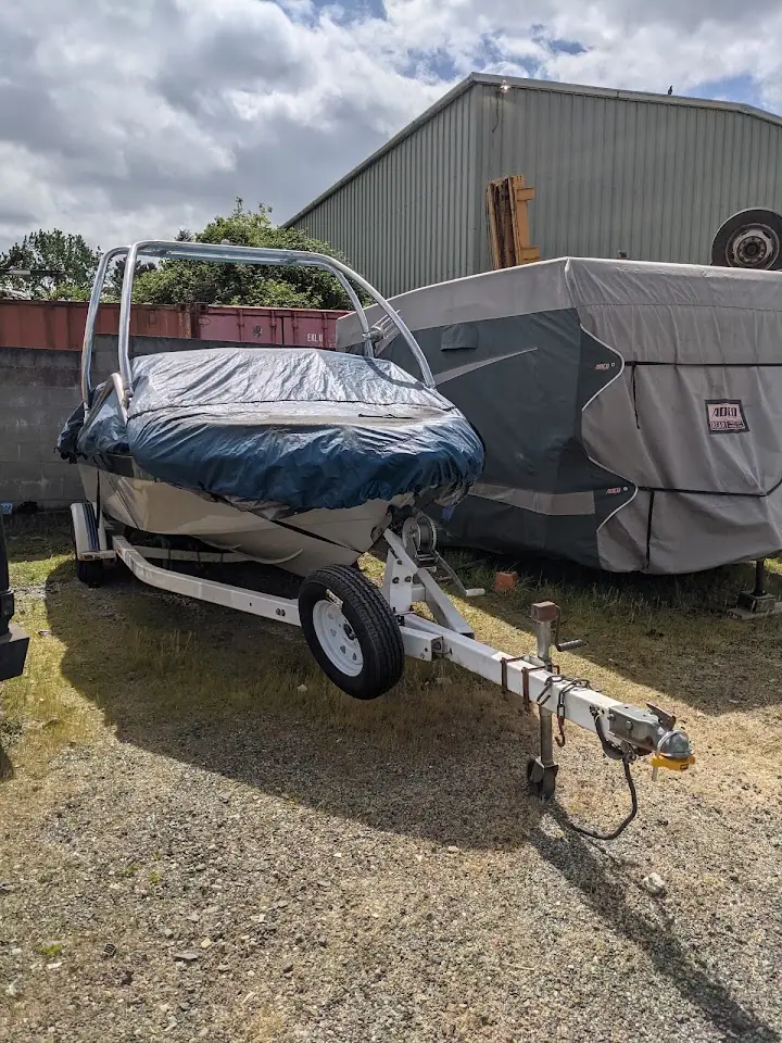 Curt's RV Storage, RV storage in Portland