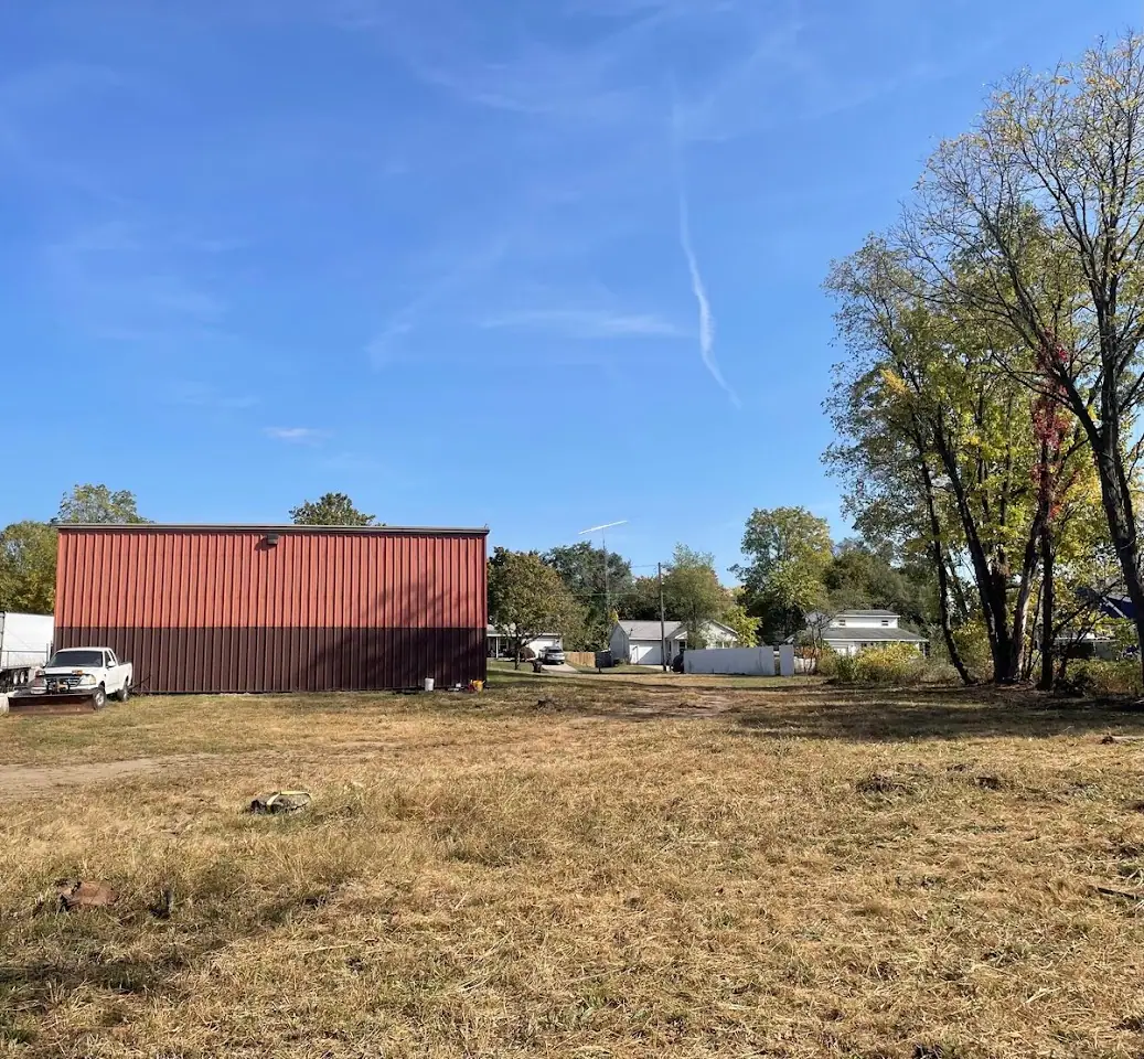 Neighbor RV & Trailer Storage, RV storage in Grand Rapids