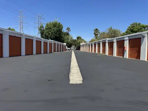 Public Storage photo 2