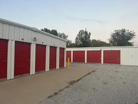 Barnhouse Storage & Parking - 58 Hwy photo 2