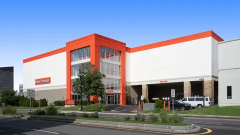 Public Storage in Everett, MA