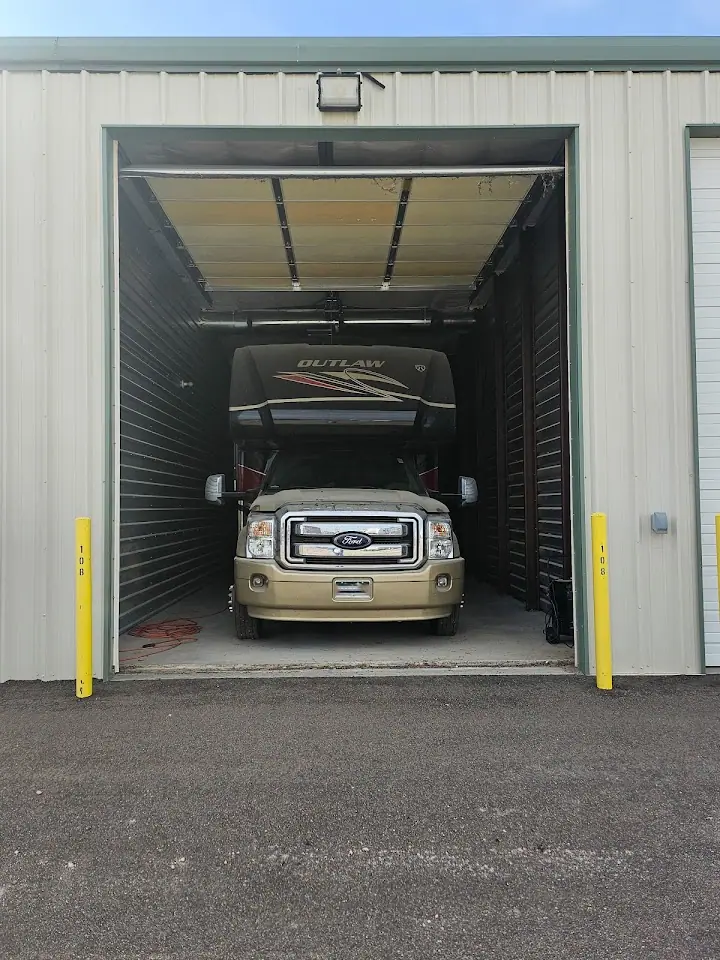 Neighborhood RV & Boat Storage, RV storage in Englewood
