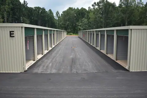 Legacy 369 Self-Storage photo 2