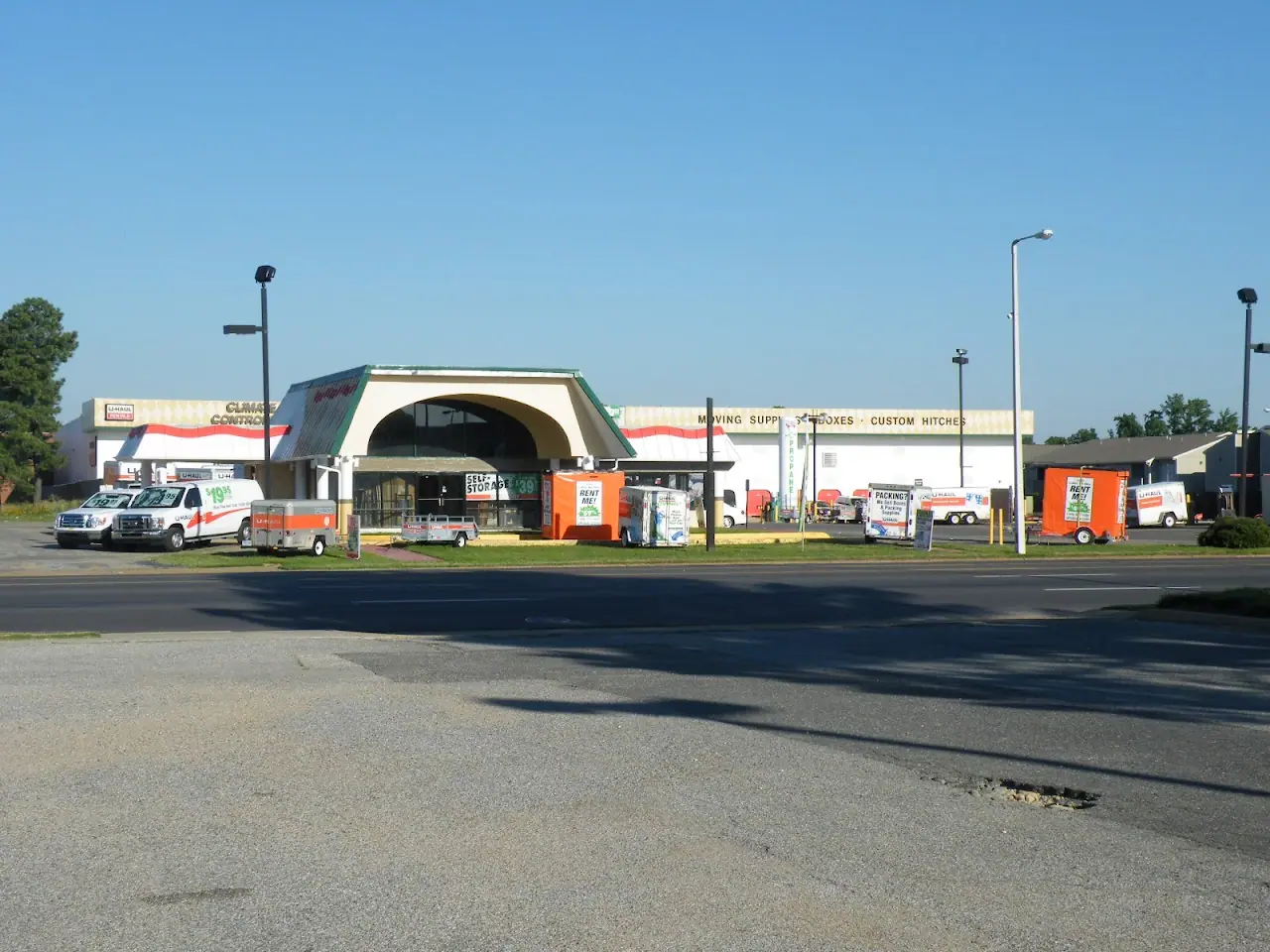 Self-Storage at U-Haul, RV storage in Memphis