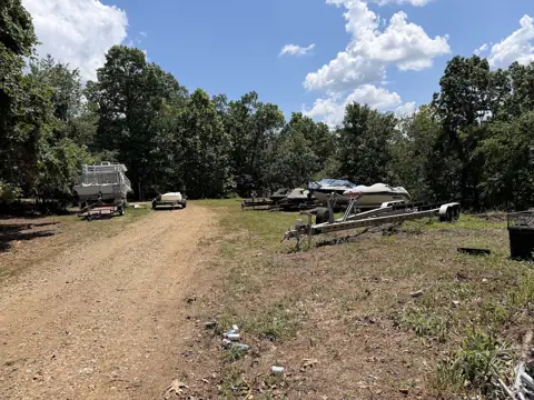 Hwy TT Boat and RV Storage photo 2