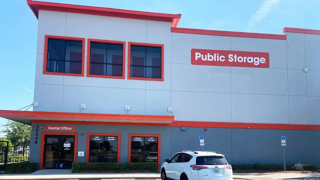 Public Storage, RV storage in Winter Garden