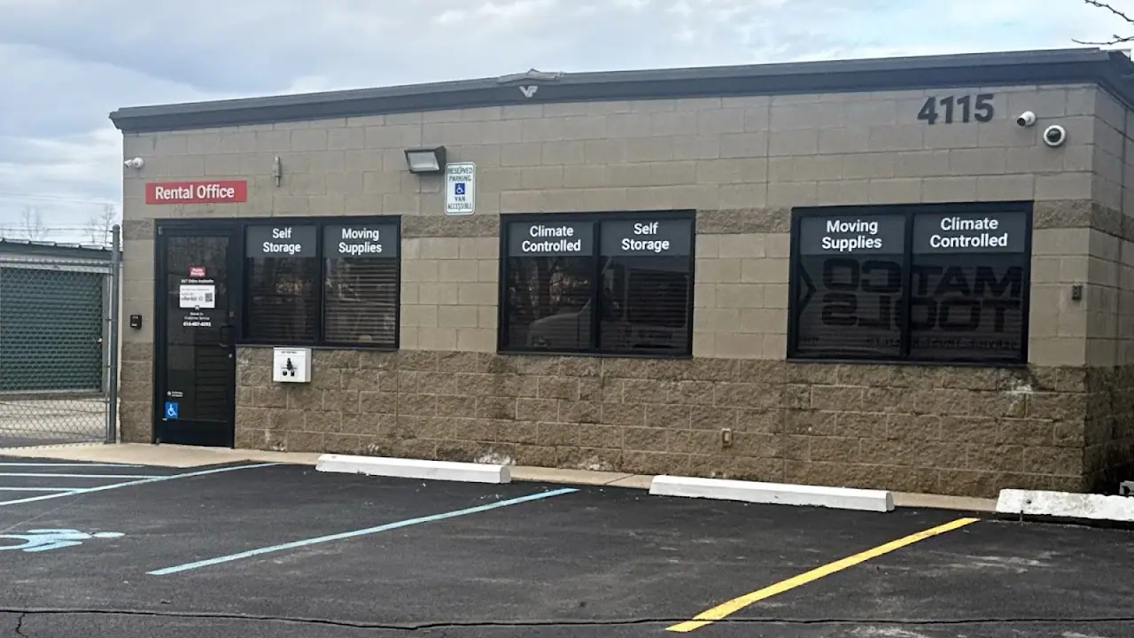 Public Storage, RV storage in Kentwood