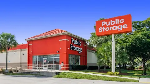 Public Storage photo 2