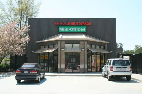 Self-Storage at U-Haul in Alpharetta, GA