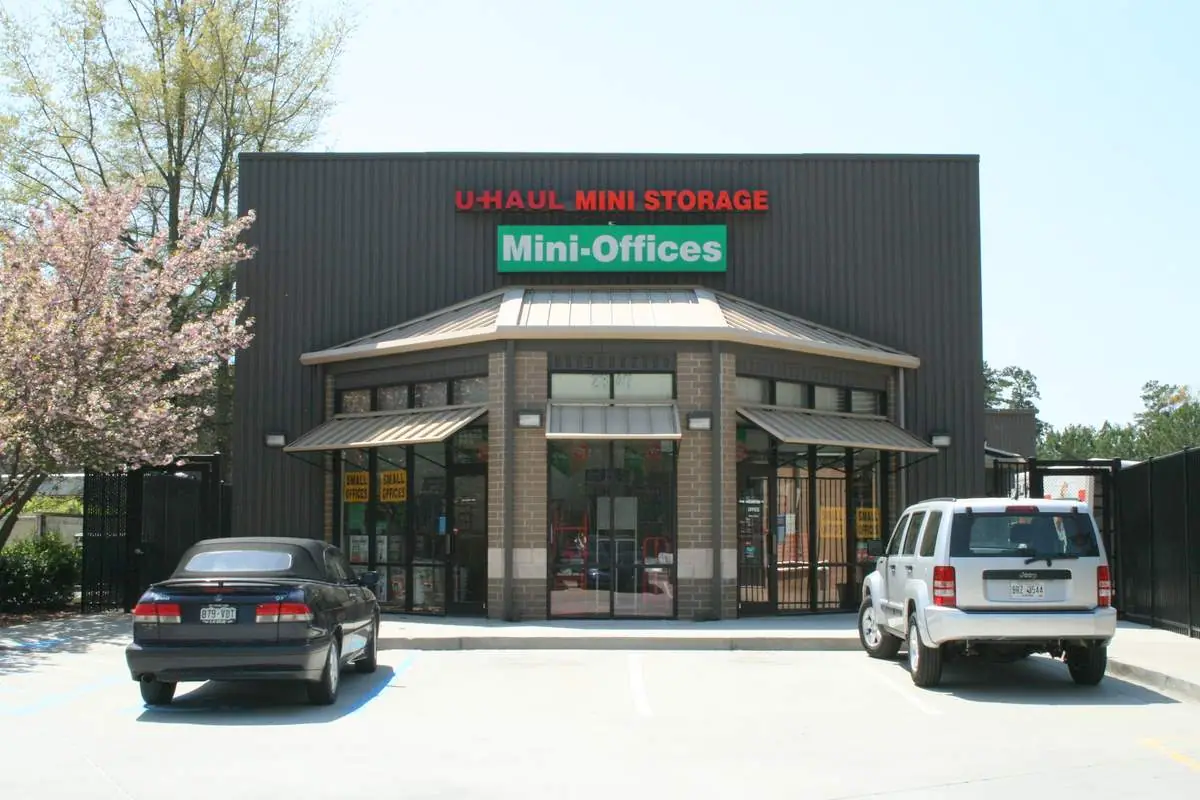 Self-Storage at U-Haul, RV storage in Alpharetta