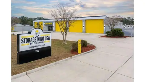 Storage King USA in Ocean Springs, MS