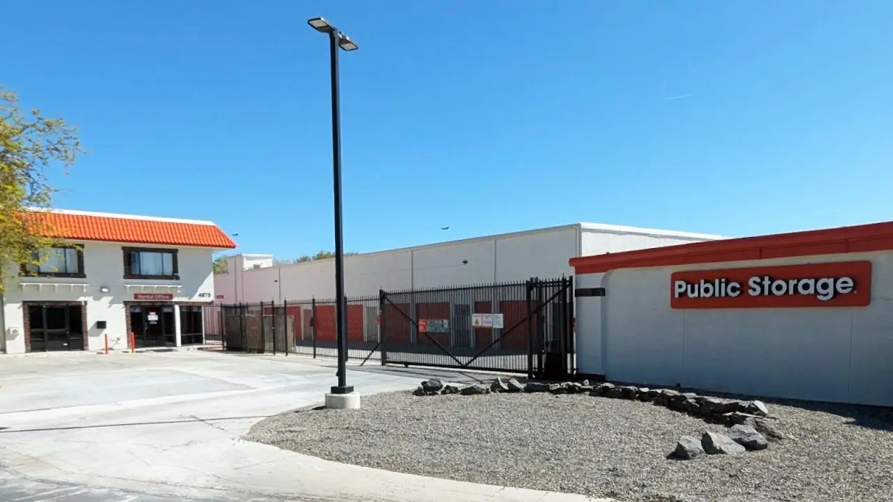 Public Storage, RV storage in Reno