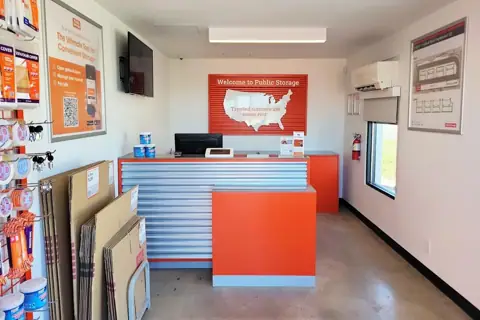 Public Storage photo 2