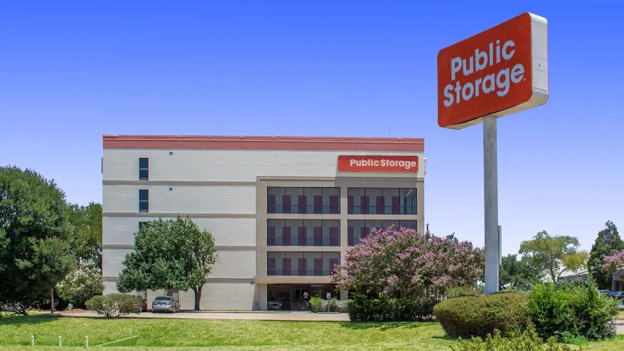 Public Storage, RV storage in Austin