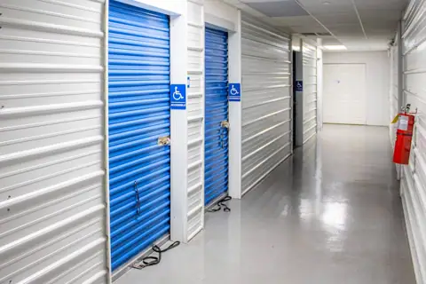 Devon Self Storage Birmingham, Alabama photo 2
